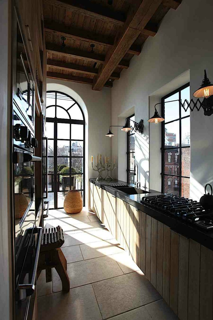 30 Beautiful Galley Kitchen Design Ideas - Decoration Love