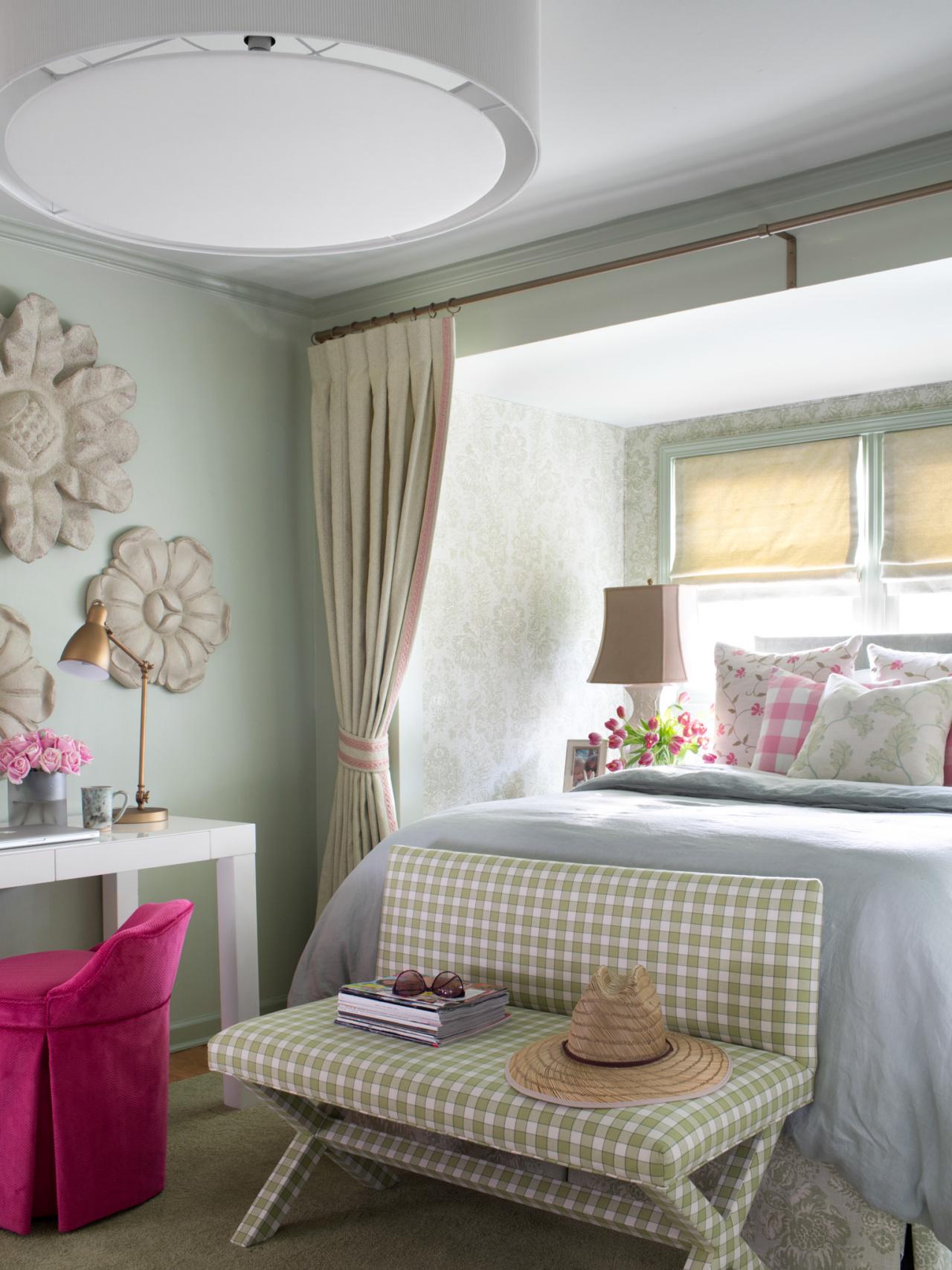 Soft Colors Cottage Bedroom Decor