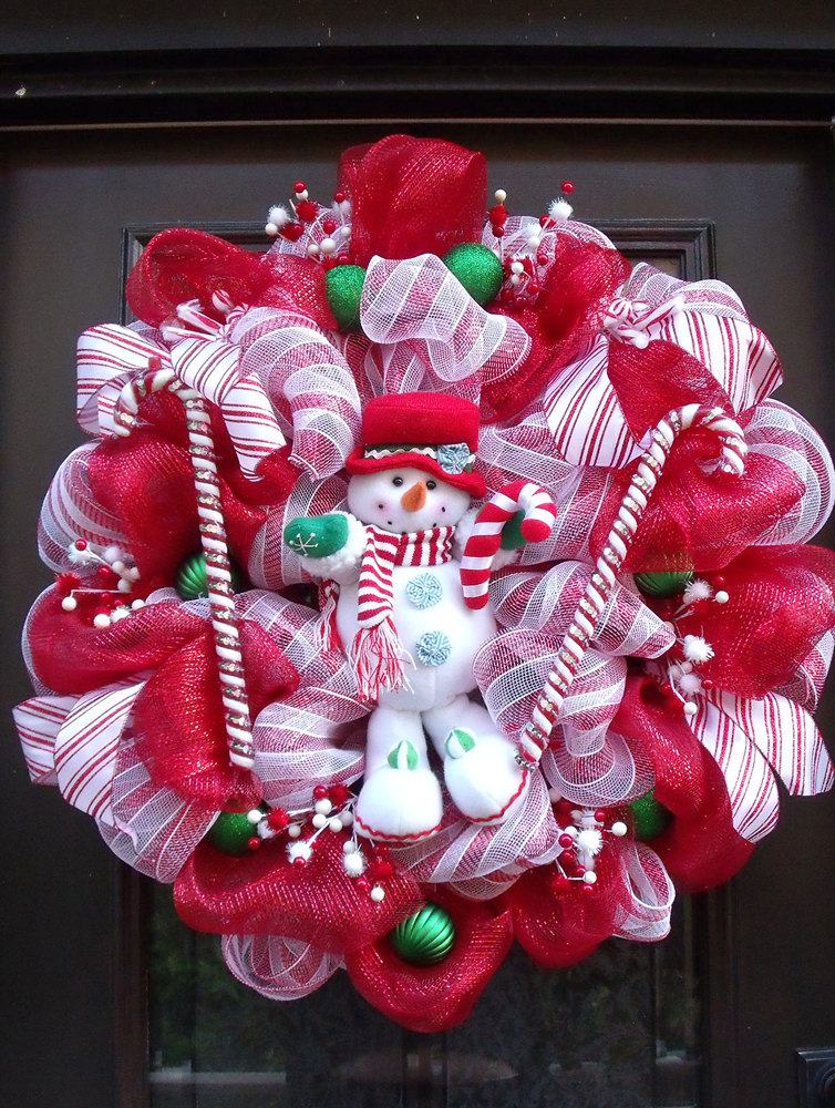 30 Attractive Wreaths Christmas Decorations Ideas  Decoration Love