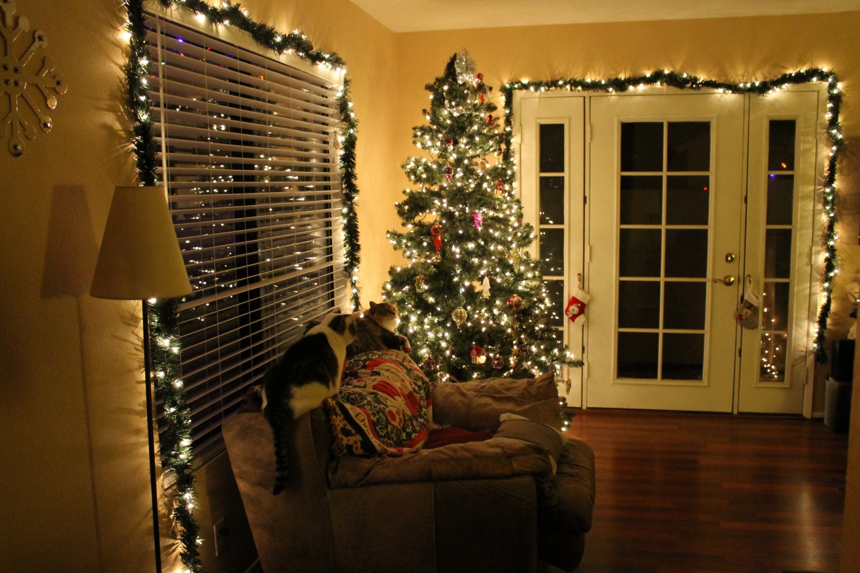 30 Beautiful Indoor Christmas Decorations Ideas ...