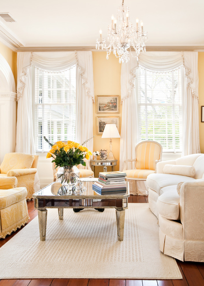 25 Victorian Living Room Design Ideas - Decoration Love