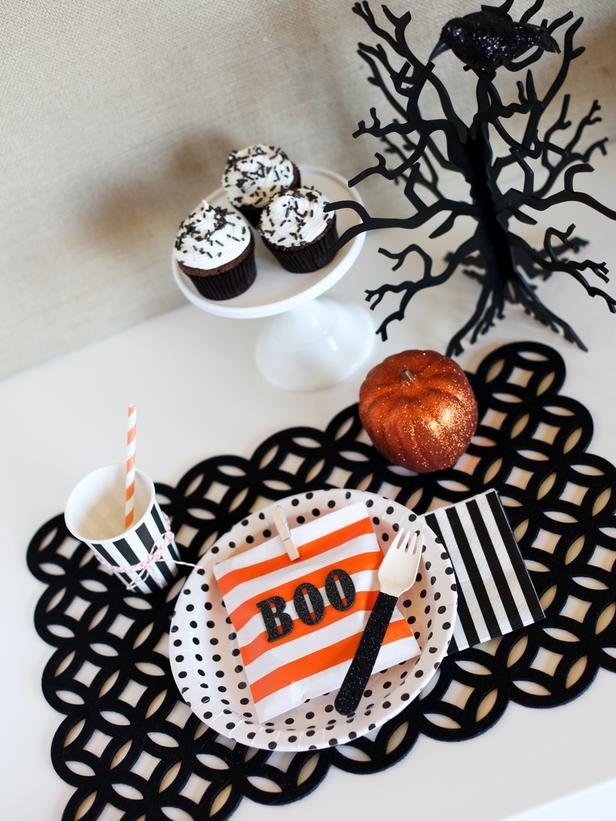 30 Easy Halloween Decorations  Ideas Decoration  Love