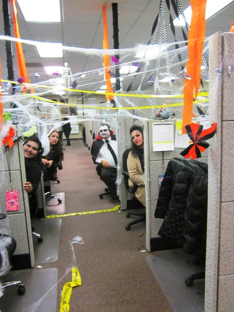 18 Halloween Decorations for Work Ideas - Decoration Love