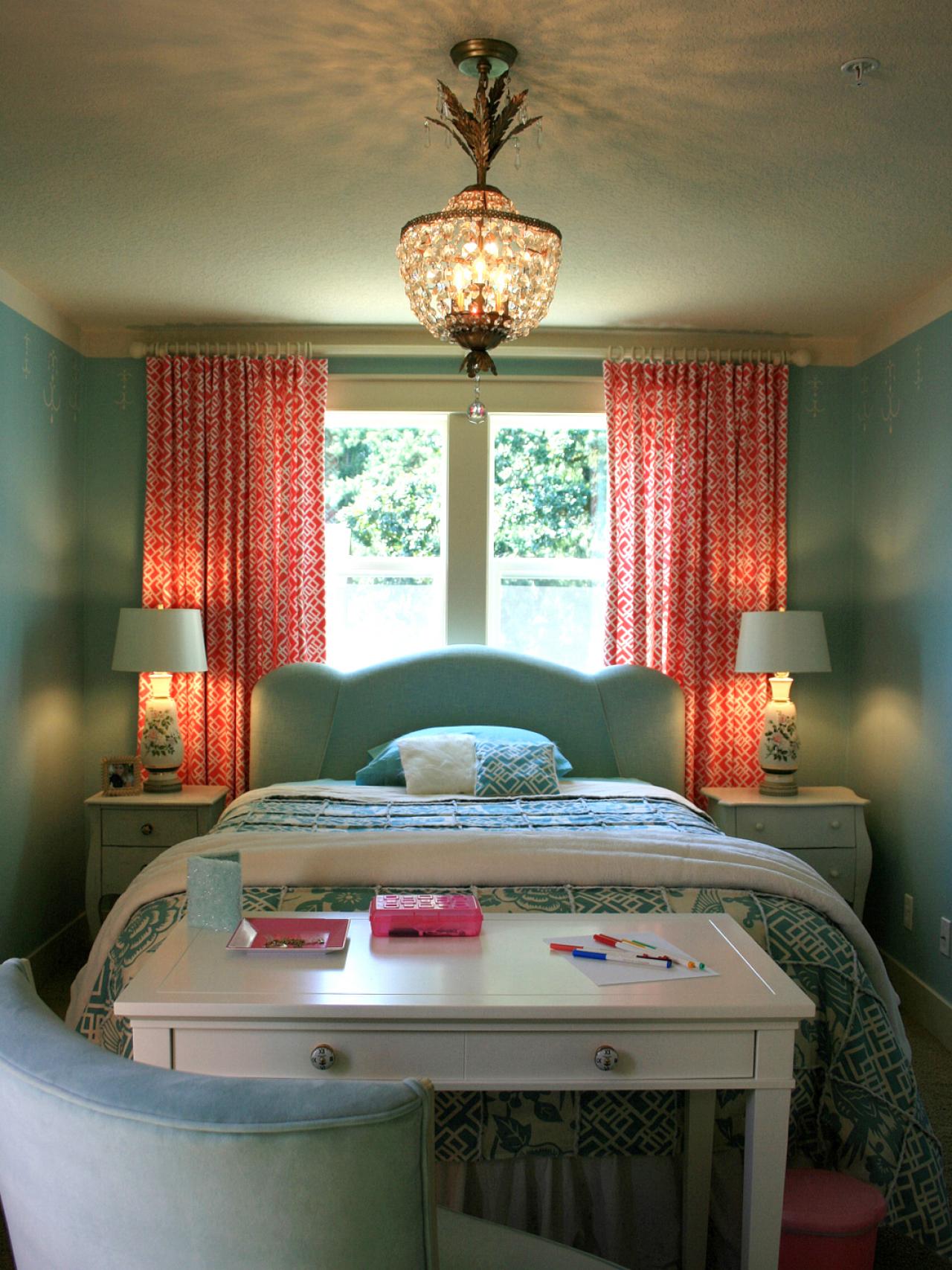 35 Gorgeous Girly Bedroom Design Ideas - Decoration Love