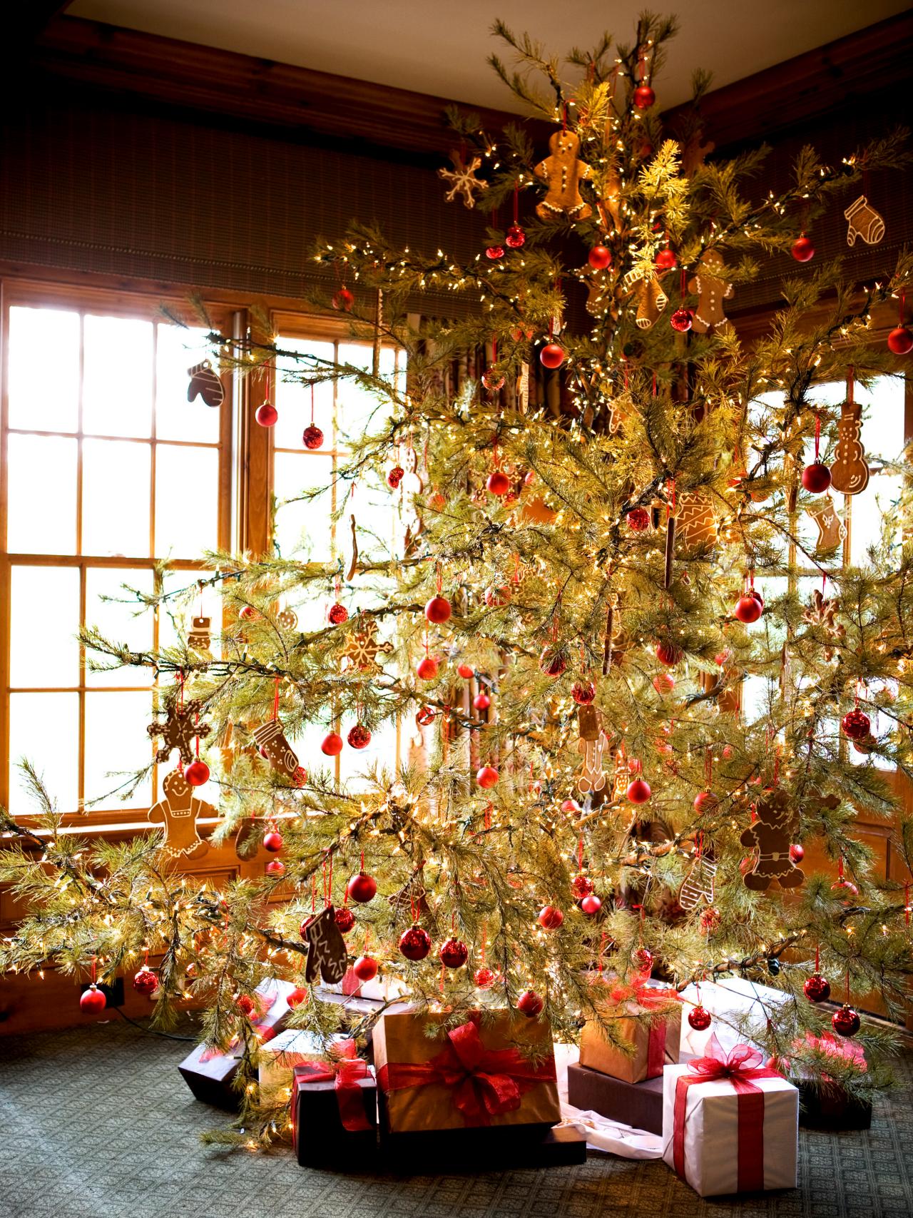 40 Elegant Christmas Tree Decorations Ideas - Decoration Love