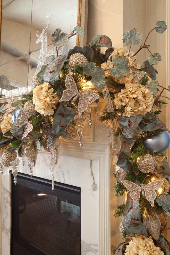 42 Christmas Decorations Ideas With Garland Decoration Love