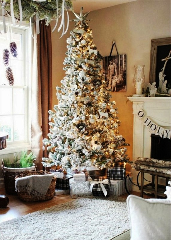 30 Elegant White Christmas Decorations Ideas - Decoration Love