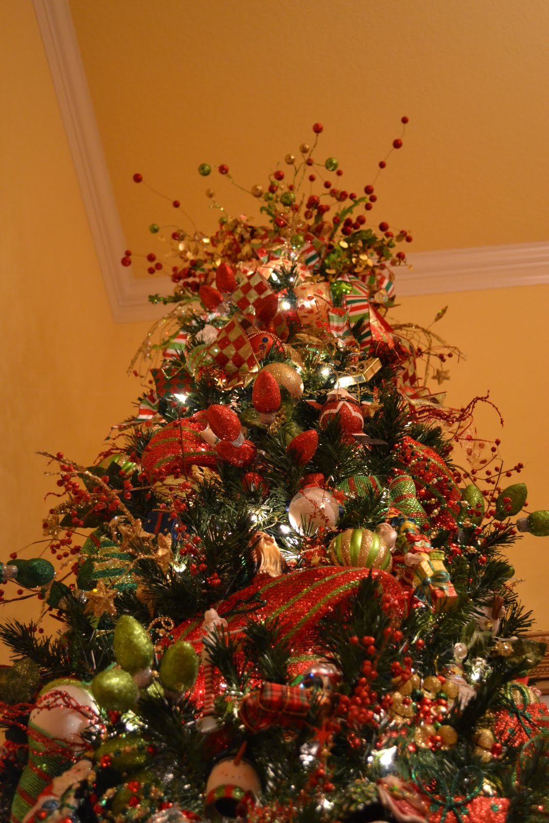 35 Orange Theme Christmas Tree Decorations Ideas ...