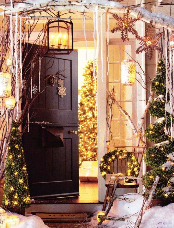 30 Christmas Lights Decorations Ideas For Porch - Decoration Love