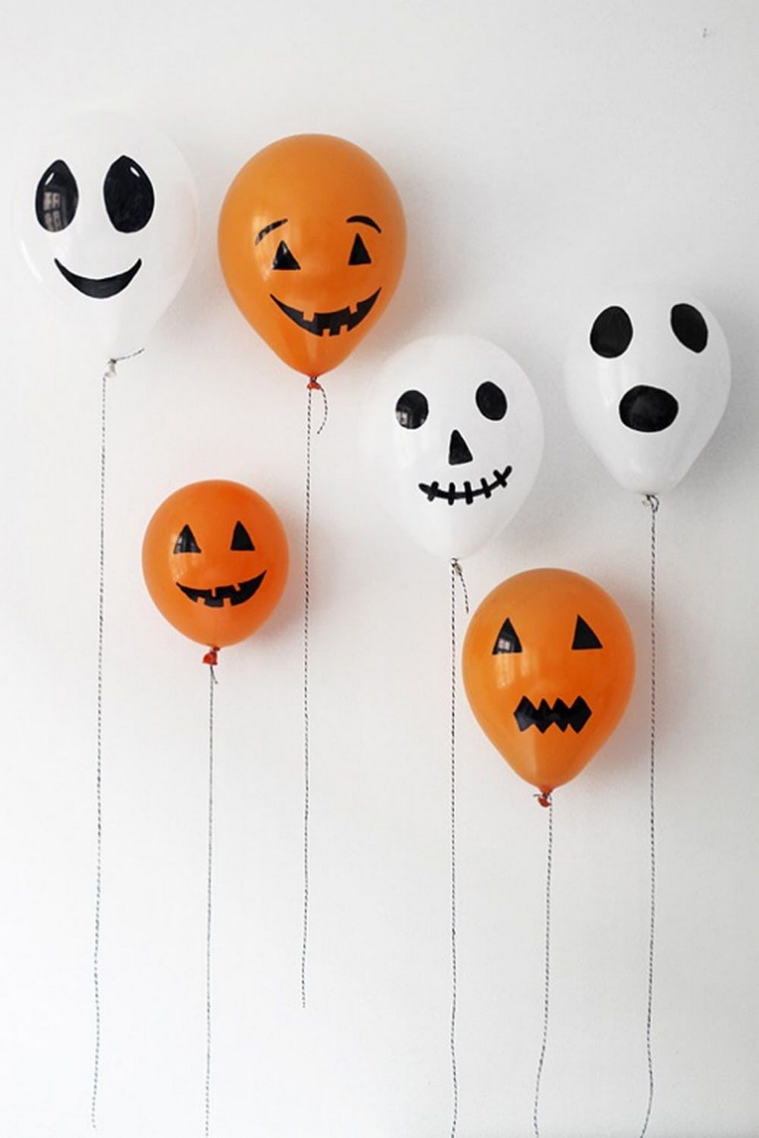 13. Halloween balloons