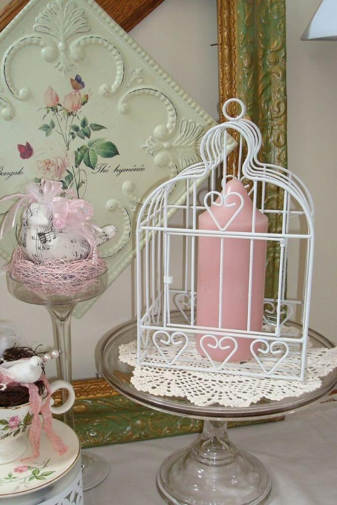 Decoration with white cages