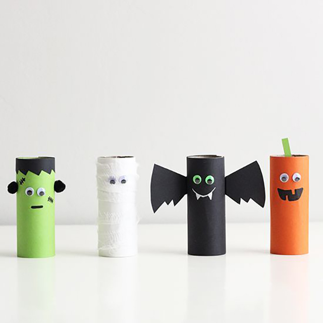 Halloween ornaments with paper rolls 17