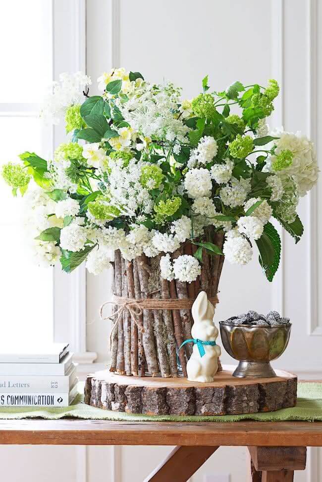 25. Arrangement with hydrangeas and branches