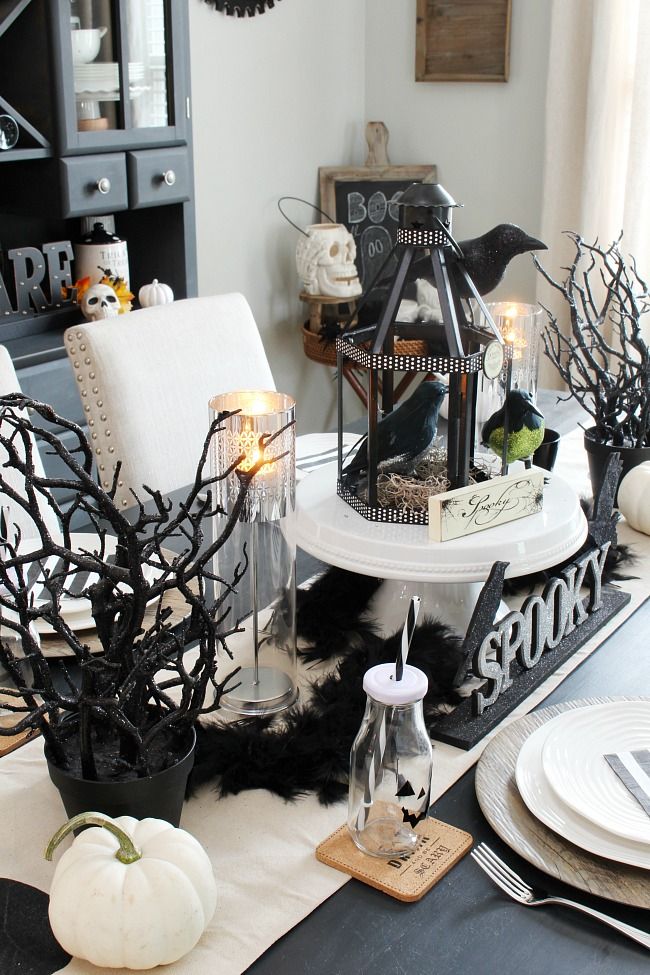 35 Attractive and Spooky Table decor ideas for Halloween