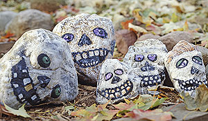 Skull Stones