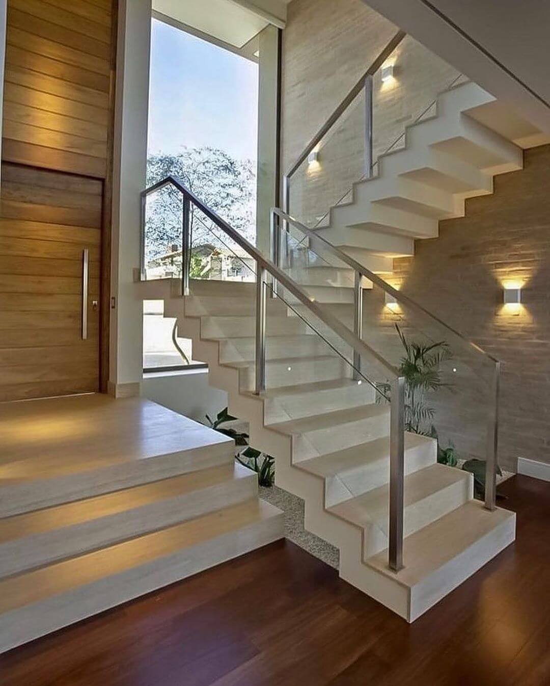 Staircase with one flight of steps