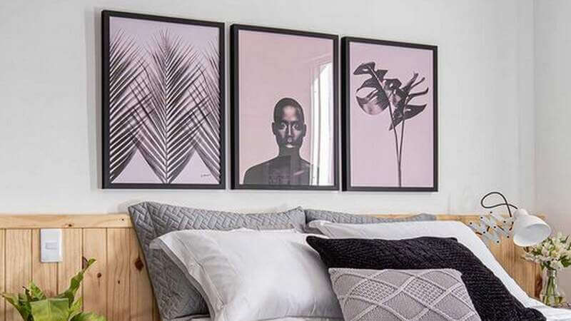 7. Headboard with pictures or drawings