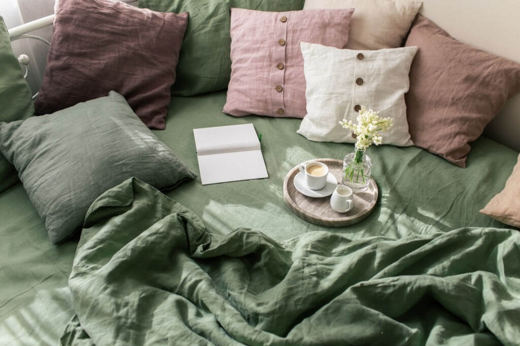 Linen That Will Dress Your Bed This Spring