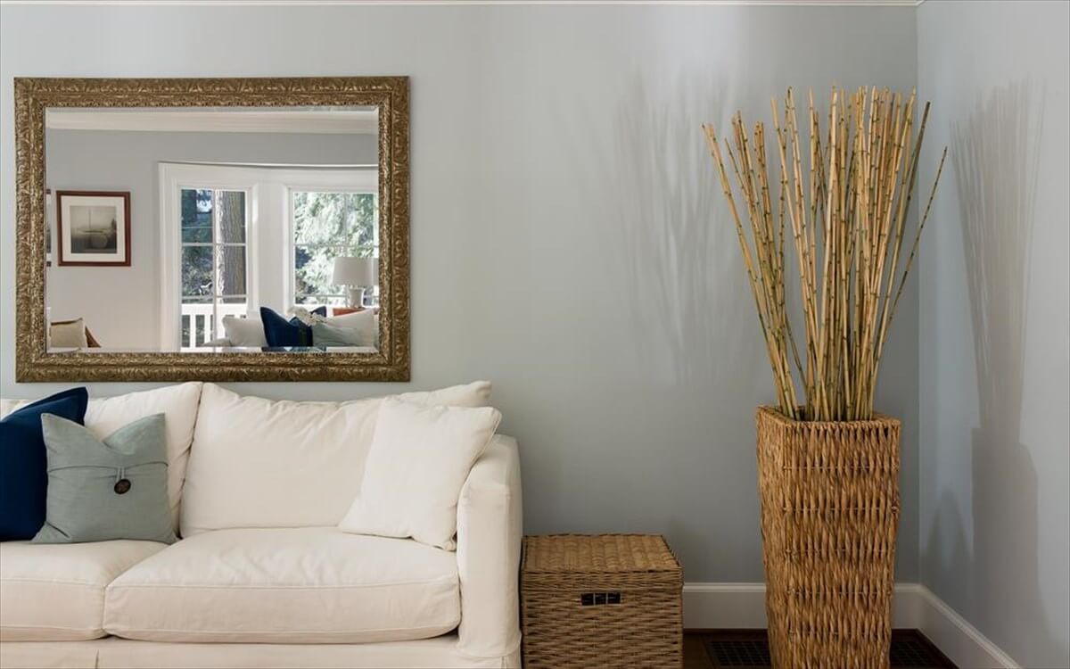 Use the decorative mirror to enhance your home.