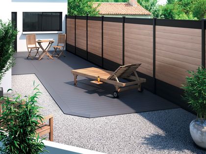 15- A composite decking with anti-UV treatment