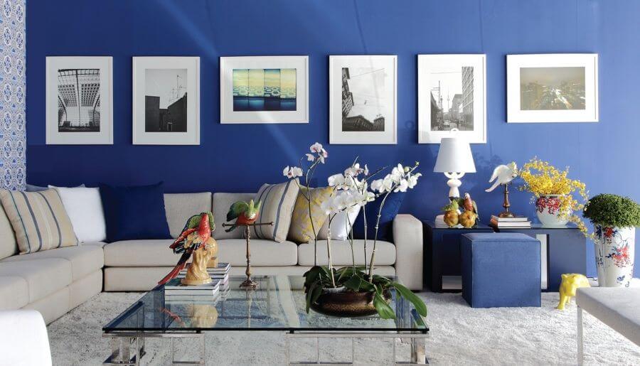 Shades of blue complement the living room decor