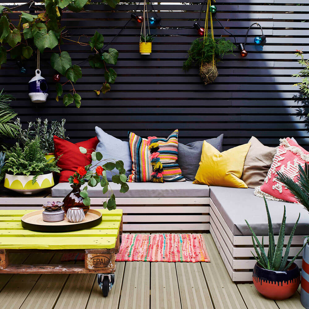 Ways to Dare Color Outdoors Garden, Terrace 1