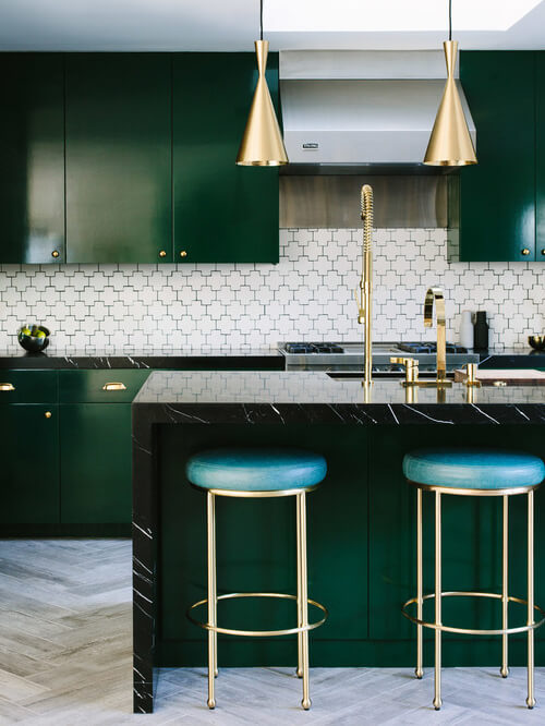Kitchens with cabinets painted green 3