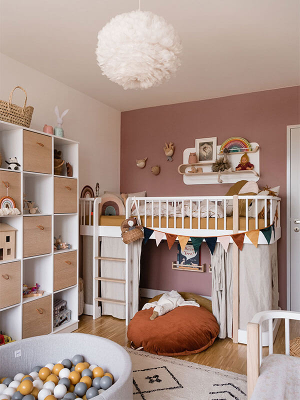 Paint the children's room pink